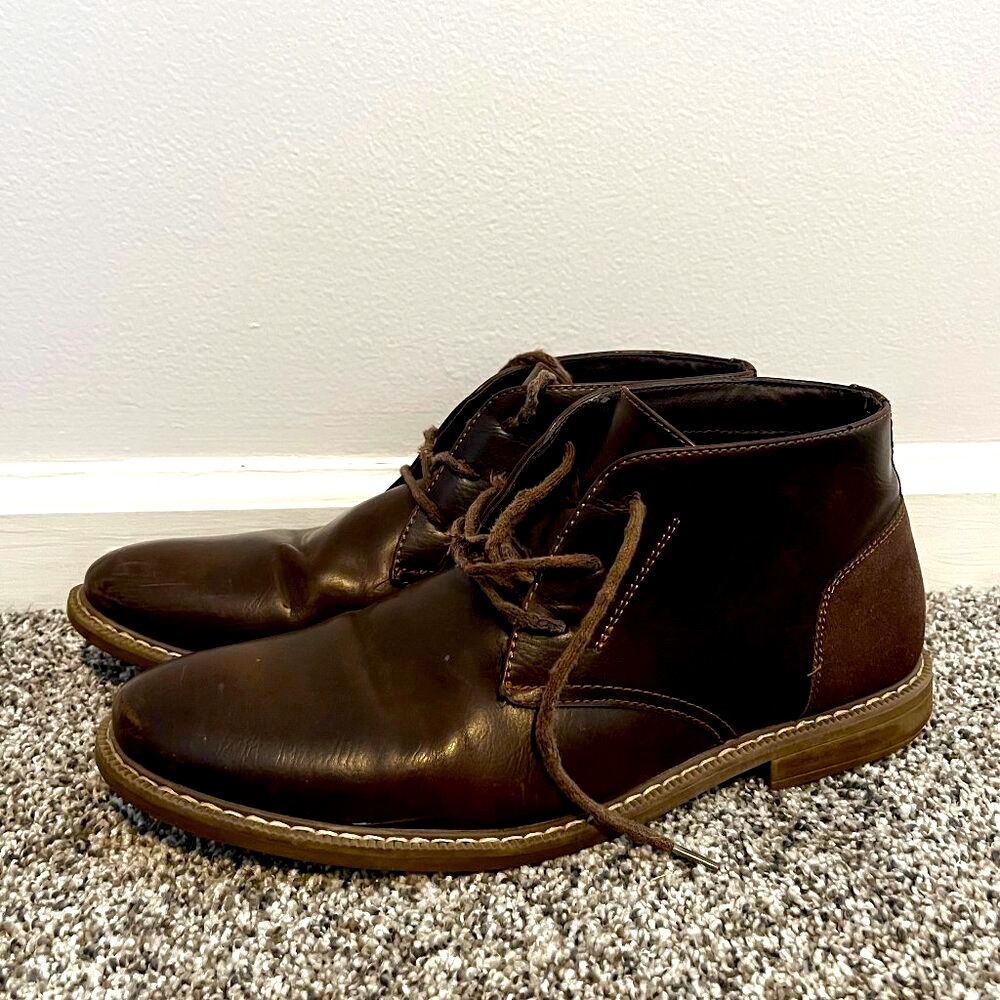 Arizona Jean Company 9.5M Mens Lace Up Chukka Boot Brown Gleeson Faux-Leather
